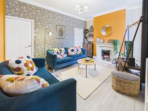 Photo 19- click for photo gallery